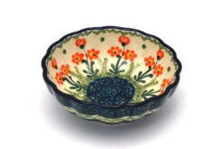 Polish Pottery Bowl - Shallow Scalloped - Small - Peach Spring Daisy